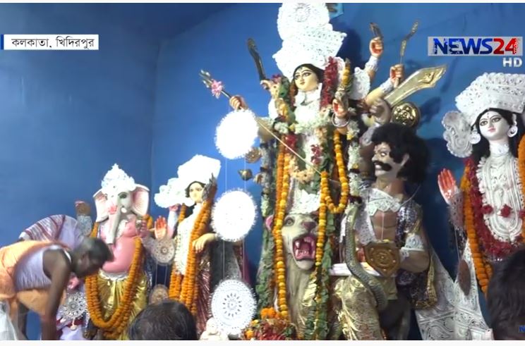 ৬০ বছর ধরে মুসলিমদের উদ্যোগে দুর্গাপূজা!