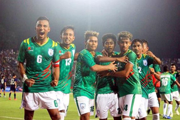 ফিফা র‌্যাংকিংয়ে তিন ধাপ এগিয়েছে বাংলাদেশ