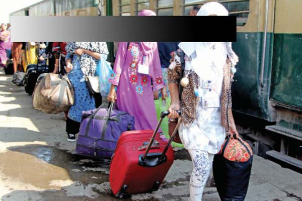বিয়ের ফাঁদে পড়ে, পাকিস্তানি মেয়েরা চীনা যৌনবাজারে বিক্রি!