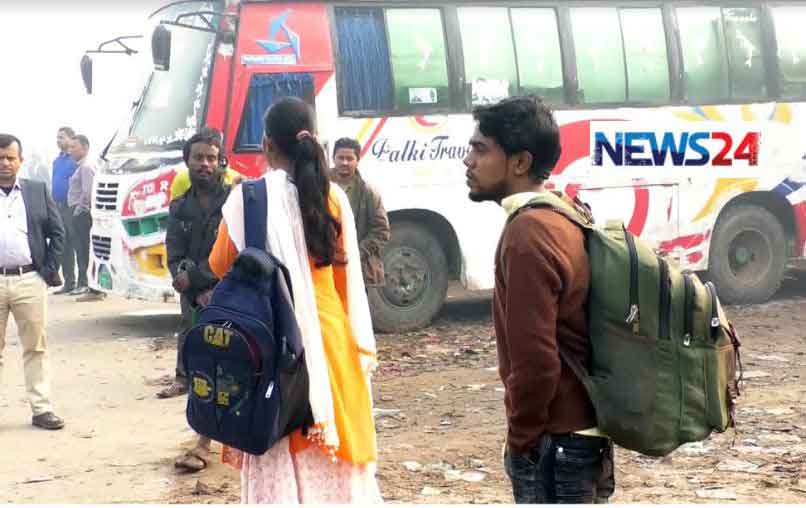 ময়মনসিংহের সঙ্গে সারাদেশের সড়ক যোগাযোগ বিচ্ছিন্ন