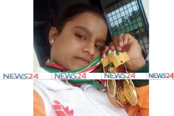 সপ্তম বারের মতো স্বর্ণ পদক জিতলেন নিলুফা