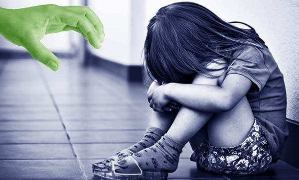 প্রকৃতির ডাকে সাড়া দিতে বাহিরে গিয়ে...