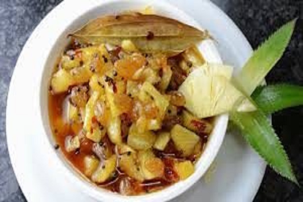 জিভে জল আনা আনারসের আচার