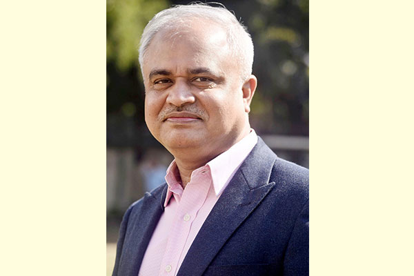 পি কে হালদারের আড়ালের গুরু ও মাফিয়া পতন কাহন
