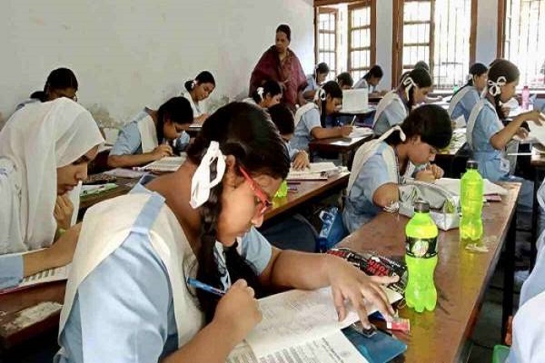 মাধ্যমিকে পদোন্নতি পাচ্ছেন ৬ হাজার শিক্ষক