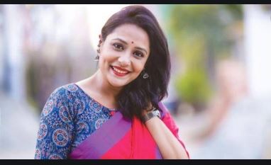 মা হলেন অভিনেত্রী অপি করিম