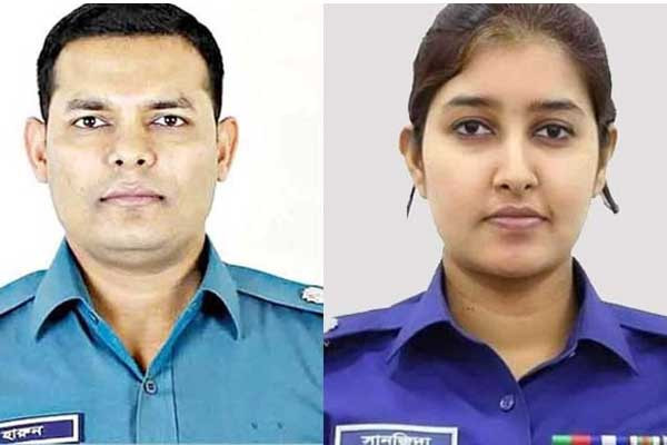 Chiroyli qiz onlayn videoga kirdi.