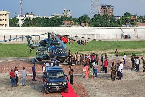 U onlayn anal pornoni yoqtirardi