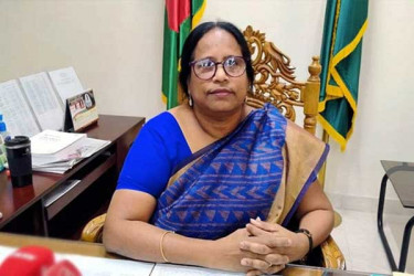 কমিশন ৯৬ এর ১৫ ফেব্রুয়ারির মতো নির্বাচন চায় না: ইসি রাশেদা