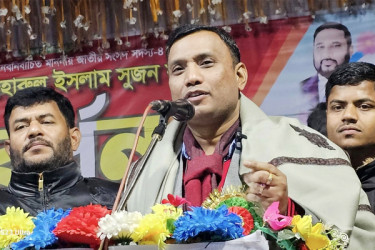 শেখ হাসিনা আছে বলেই দেশ এগিয়ে যাচ্ছে : এমপি সুজন