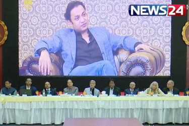 দ্বিতীয় দিনে বাজুস ফেয়ার