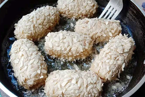 চিড়া-আলুর রোল, যেভাবে বানাবেন