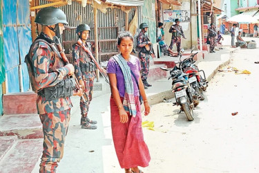 ডাকাতির ঘটনায় পুলিশের সতর্কতা জারি