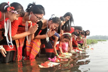 ঐতিহ্যবাহী বিজু ও বিষু উৎসব শুরু