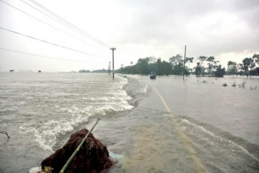 এবার অতিবৃষ্টি-ঝড় ও প্রলয়ংকরী বন্যার শঙ্কা