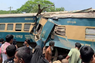 জয়দেবপুর জংশনের স্টেশন মাস্টারসহ তিনজন বরখাস্ত