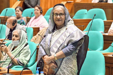 পণ্যের অস্বাভাবিক দাম বৃদ্ধি অনেকাংশে নিয়ন্ত্রণ করতে পেরেছি: প্রধানমন্ত্রী 