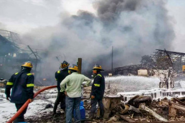 মুম্বাইয়ে রাসায়নিক কারখানায় ভয়াবহ বিস্ফোরণ, নিহত ৬