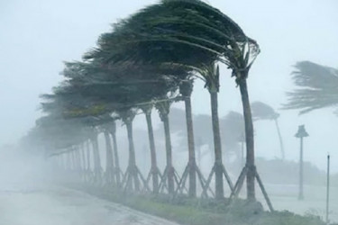 যে ৮ অঞ্চলে দুপুরের মধ্যে ঝড়ের আশঙ্কা