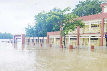 ১০ জেলায় এক হাজার শিক্ষাপ্রতিষ্ঠানে পাঠদান বন্ধ