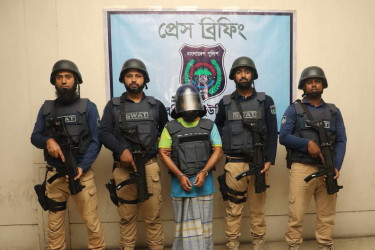 নারায়ণগঞ্জে ‘জঙ্গি আস্তানা’র প্রধান জাভেদ গ্রেপ্তার