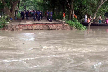 ভারী বৃষ্টিপাতে আগস্টেও বন্যার আশঙ্কা