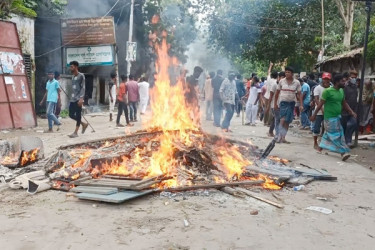 নিহত বেড়ে ৭৯