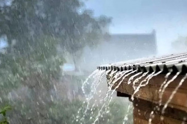 চার বিভাগে অতিভারী বৃষ্টির আভাস, ভূমি ধসের শঙ্কা