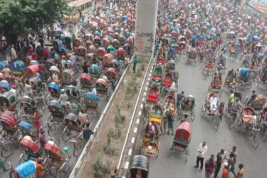 ‘ধান কাটার মৌসুমের মতো দাবি আদায়ের মৌসুম শুরু হয়েছে’