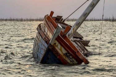 রাজশাহীর পদ্মা নদীতে নৌকাডুবিতে নিখোঁজ চার জনের মরদেহ উদ্ধার