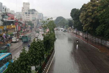 রাজধানীতে গুড়ি গুড়ি বৃষ্টি, পূর্বাভাসে যা জানালো আবহাওয়া অফিস