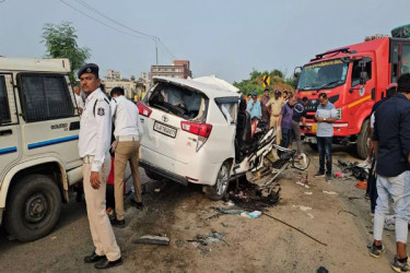 গুজরাটে সড়ক দুর্ঘটনায় অন্তত ৭ জন নিহত