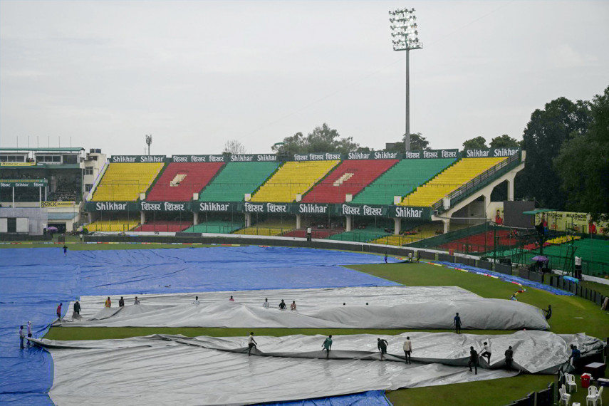 কানপুর টেস্টের টসে বিলম্ব