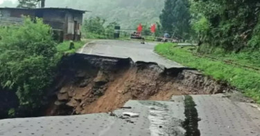 বৃষ্টিতে বিপর্যস্ত দার্জিলিং, মৃত এক