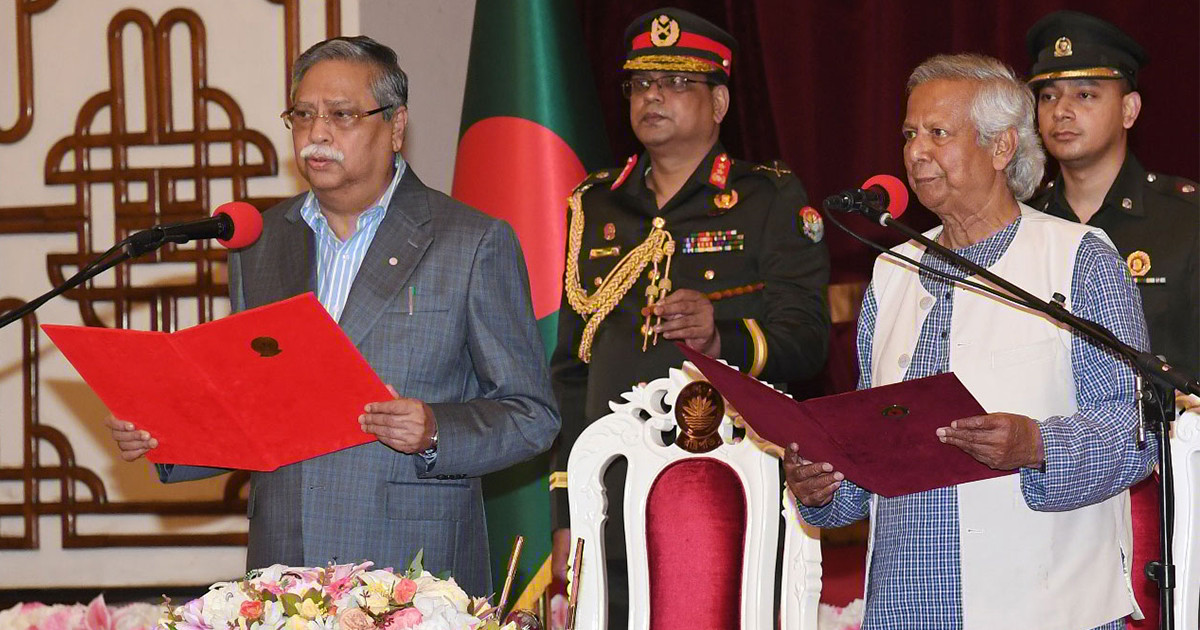 রাষ্ট্রপতির ‘অপসারণ’ যেভাবে সম্ভব, কী বলছেন আইনজ্ঞরা