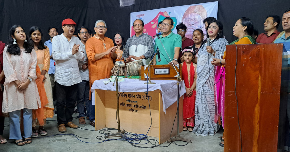 মৃত্যুবার্ষিকীতে বসুন্ধরা শুভসংঘের আয়োজনে গানে গানে মান্না দেকে স্মরণ