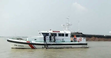 পশুর নদে কয়লাবাহী জাহাজে গ্যাসবাহী জাহাজের ধাক্কা, নিখোঁজ জেলে