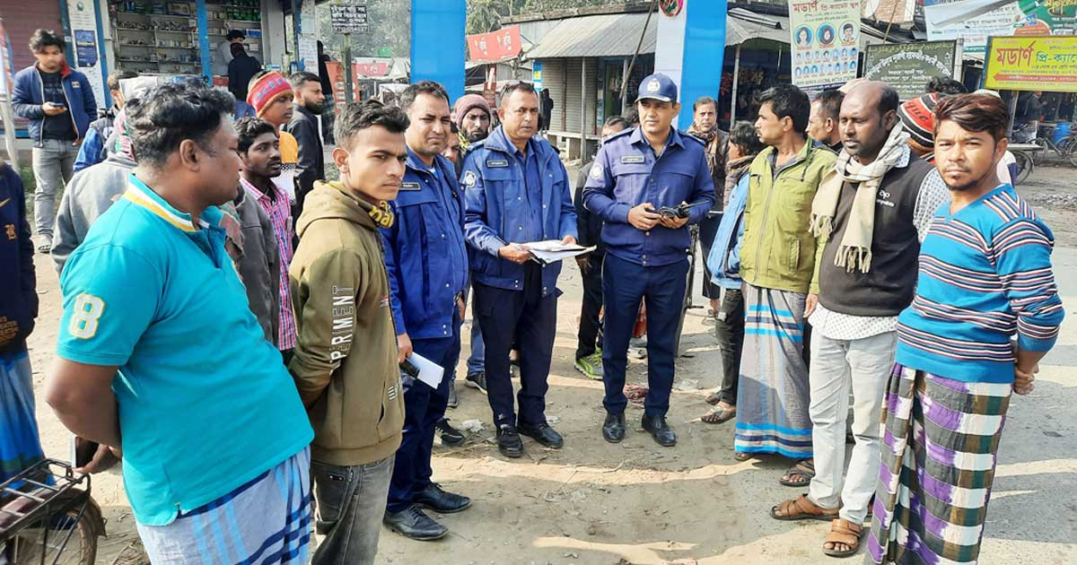 ঝিনাইদহে বাসের ধাক্কায় ভ্যান চালক নিহত