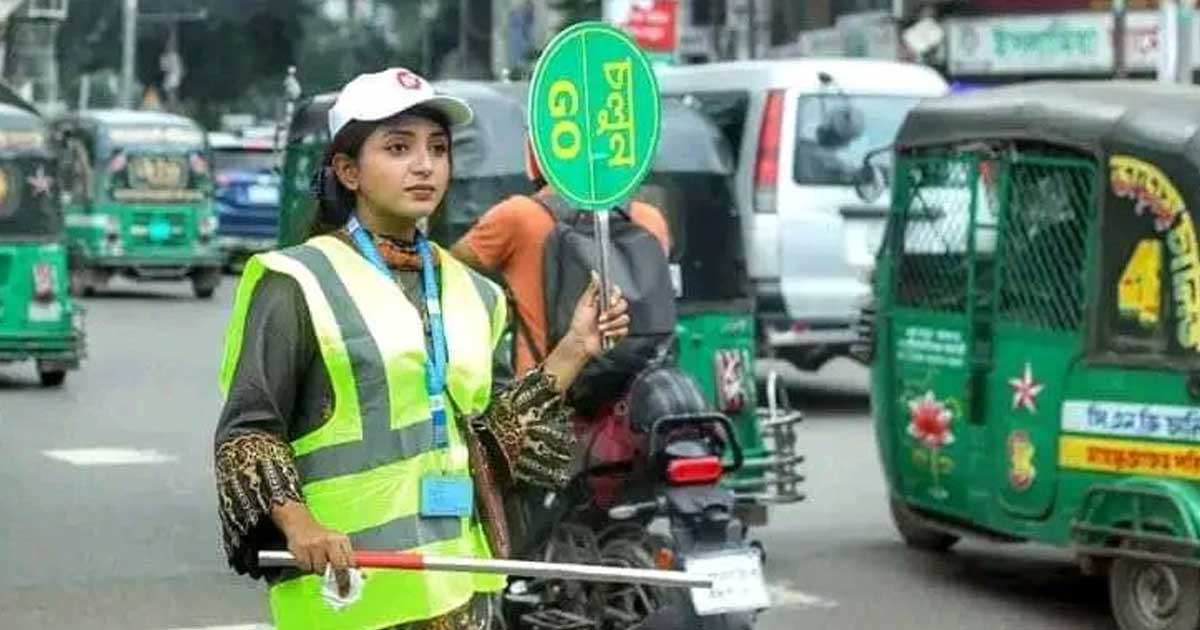 ৬০০ সহায়ক ট্রাফিক পুলিশ নিয়োগ হচ্ছে, দৈনিক পাবেন ৫৬০ টাকা