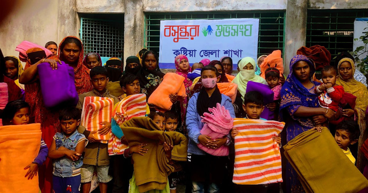 কুষ্টিয়ায় বসুন্ধরা শুভসংঘের কম্বল পেল ৫০ হতদরিদ্র