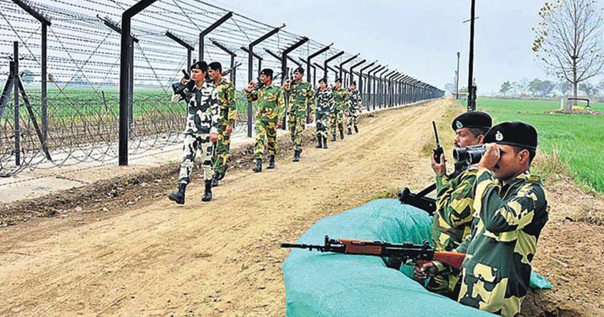 হঠাৎ বাংলাদেশ সীমান্তে বিএসএফের ‘অপস অ্যালার্ট’