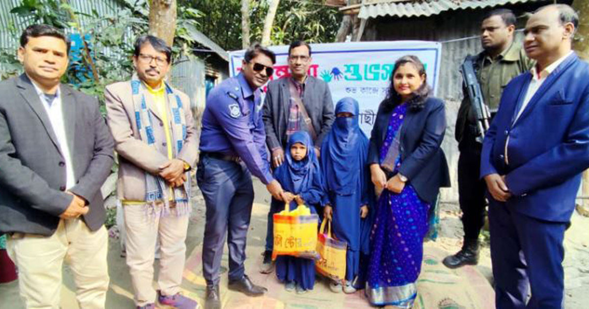 বদলগাছীতে দুই এতিম শিশুকে শুভসংঘের সহায়তা