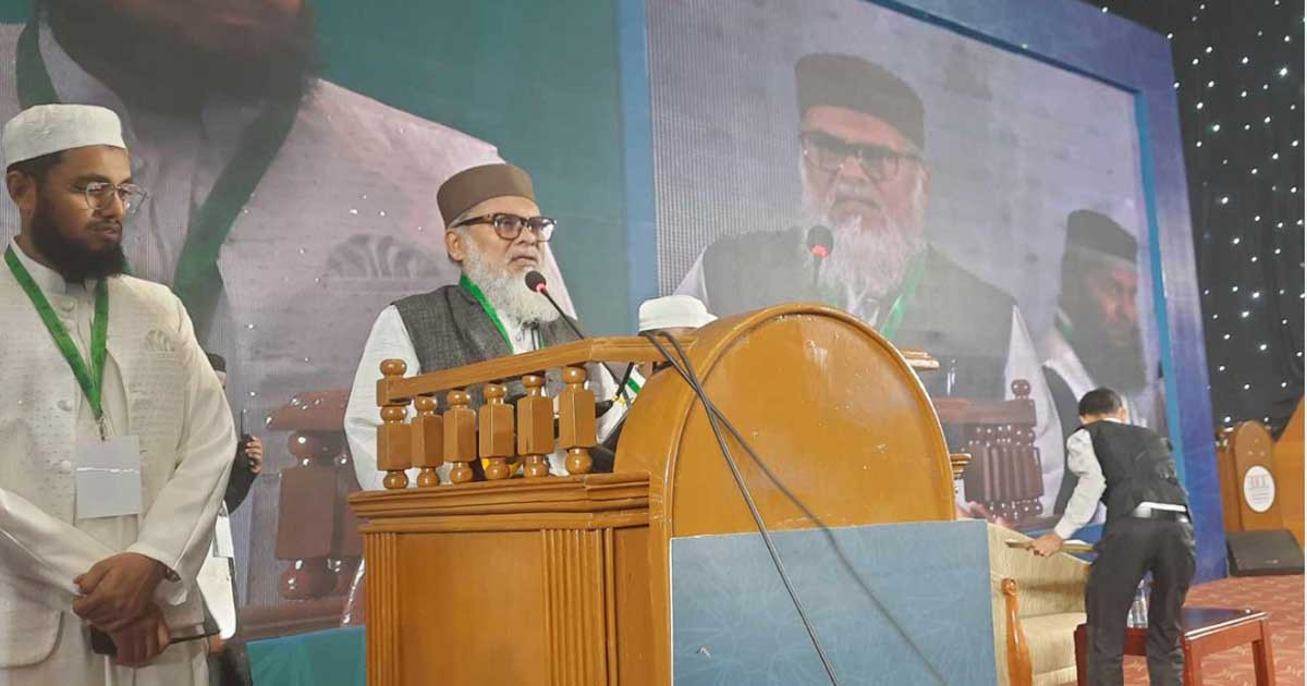 কপালে যাদের সিজদার দাগ তারা অর্থ লুট করে নিয়ে গেছে: ধর্ম উপদেষ্টা