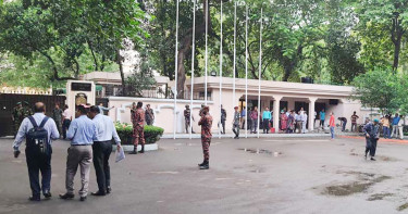 হঠাৎ যমুনায় বৈঠকে উপদেষ্টা পরিষদ