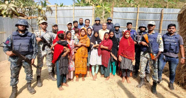 টেকনাফের গহীন পাহাড় থেকে অপহৃত ৯ নারী ও ২ শিশু উদ্ধার