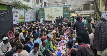 মানবতার মঞ্চে একসাথে রোজাদারের মিলনমেলা