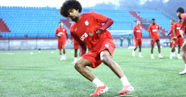 হামজার পথ ধরে আসছে আরও দুই প্রবাসী ফুটবলার