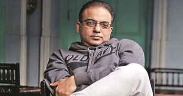 ‘ওর গালে শুধু ছোঁয়া লেগেছিল, আমাকে ফাঁসানো হয়েছে’