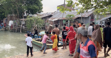 ঝালকাঠিতে পৌর খেয়াঘাটের ইজারা আদায় নিয়ে উত্তেজনা
