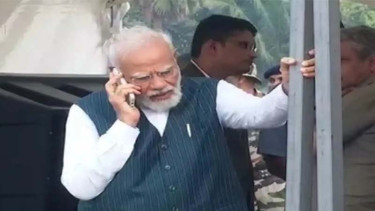 কাশ্মীর হামলায় মোদিকে ফোনে বার্তা দিলেন নেতানিয়াহু